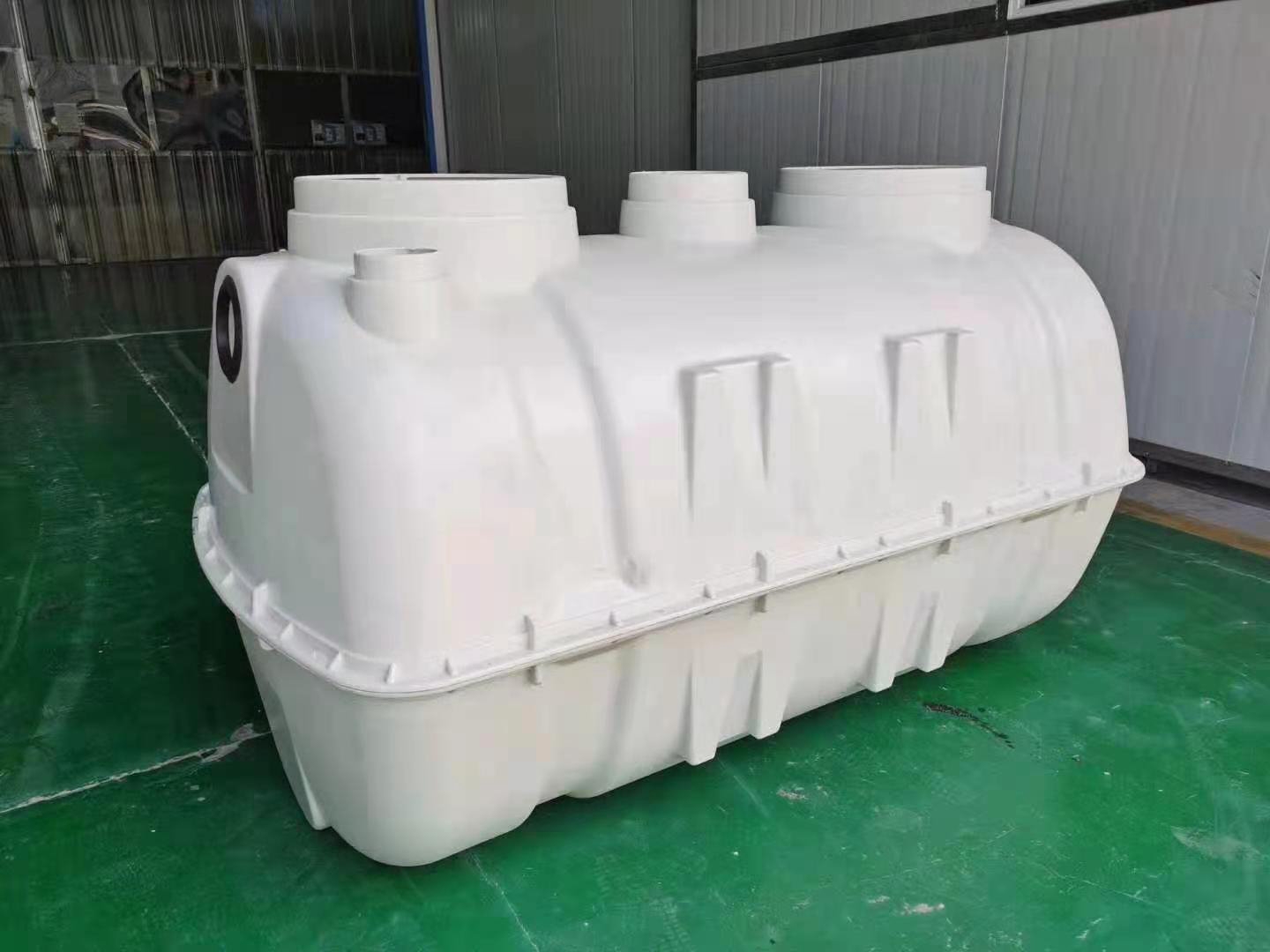 Molded Septic Tank